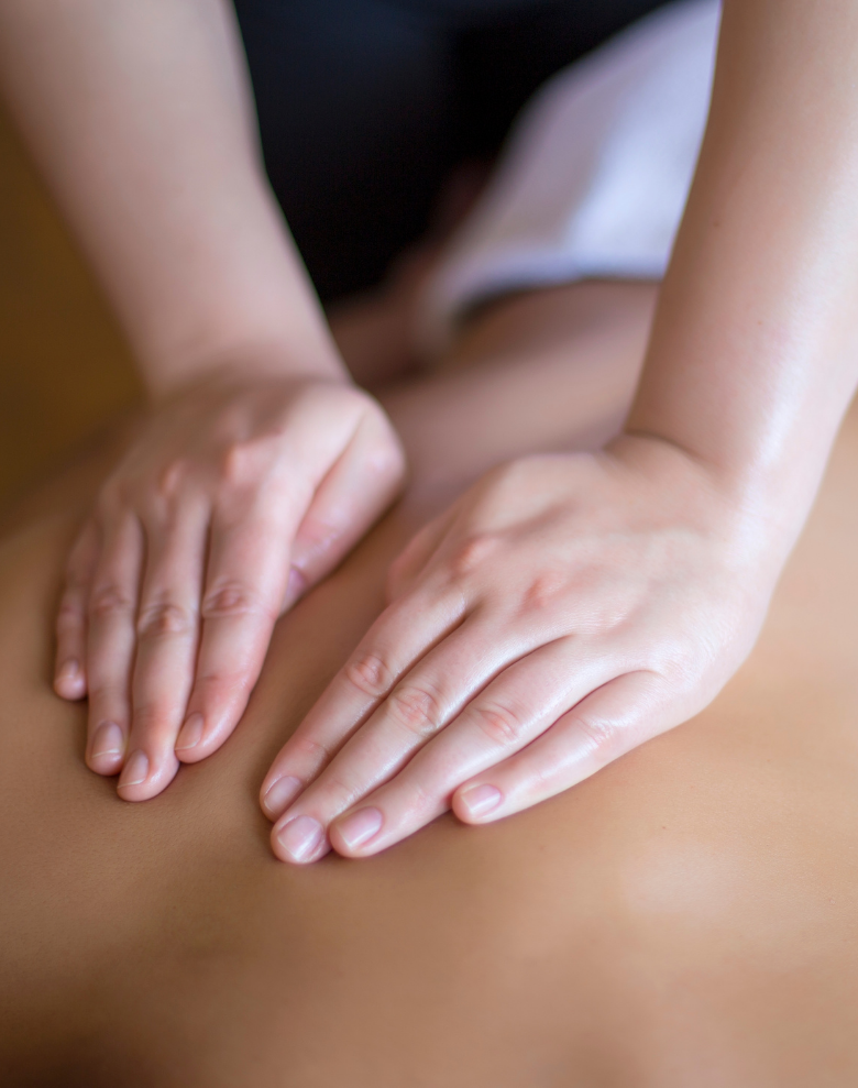 Deep Tissue Massage 6828